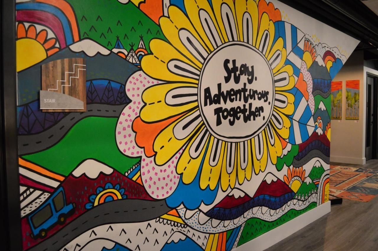 The Block Hotel & Commons Silverthorne Exterior photo